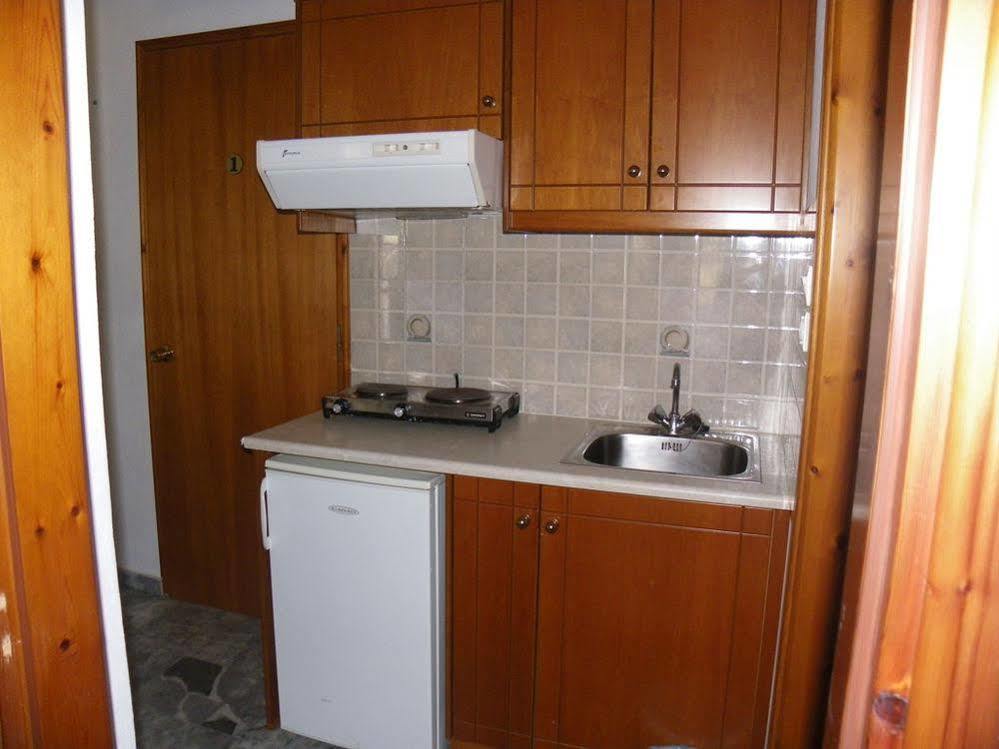 Filoxenia Apartments 2 Paleochora Buitenkant foto